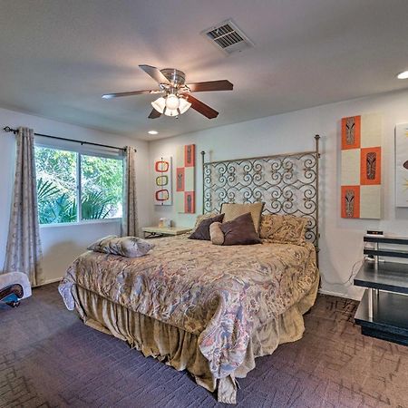 Vegas Oasis Home With Pool And Spa 7 Miles To Strip Las Vegas Luaran gambar