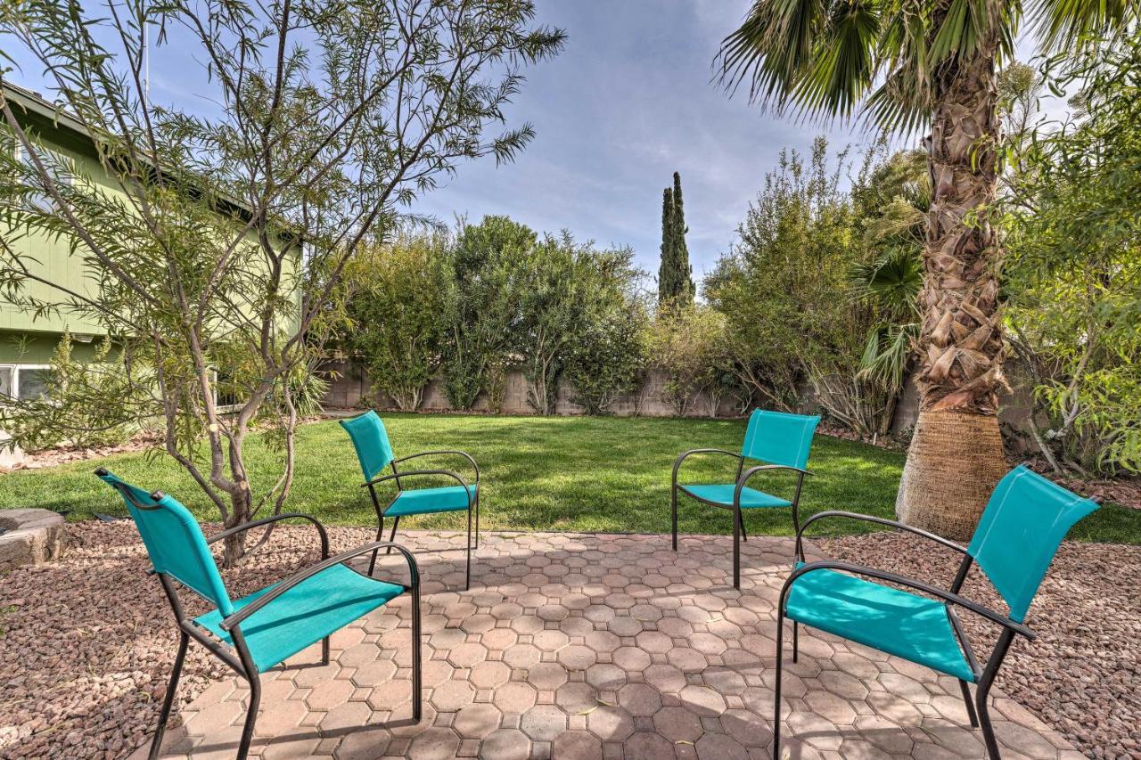 Vegas Oasis Home With Pool And Spa 7 Miles To Strip Las Vegas Luaran gambar
